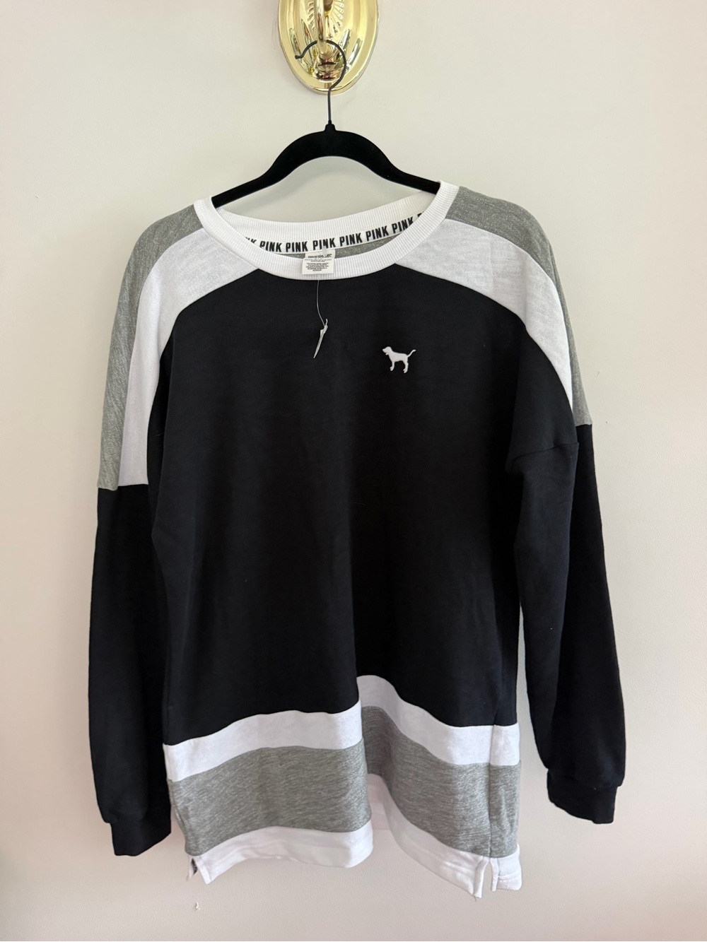 PINK Victoria's Secret 2016 Crewneck Sweater